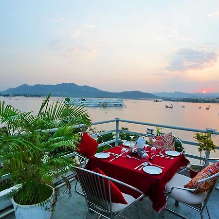 เดอะ ชาฮาร์โกฏ - บาย เดอะ เลค Hotel อุเดเปอร์ ภายนอก รูปภาพ