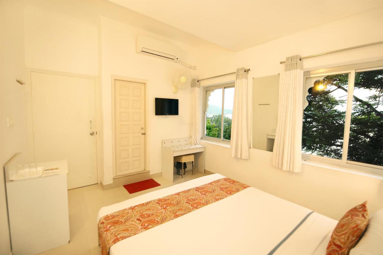 เดอะ ชาฮาร์โกฏ - บาย เดอะ เลค Hotel อุเดเปอร์ ภายนอก รูปภาพ